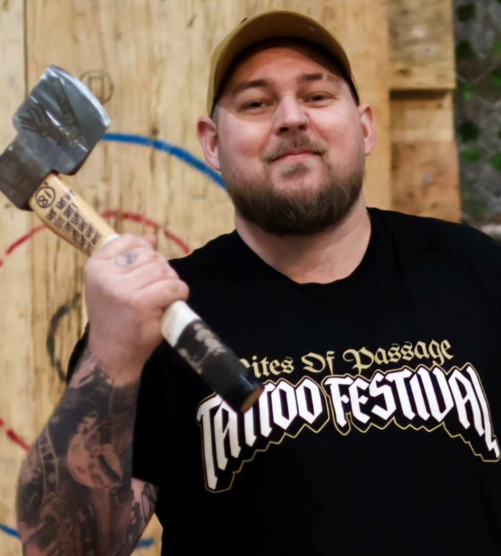 Axe Thrower Interview with Dozer