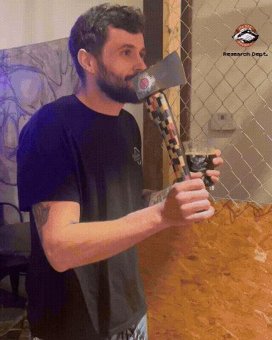 throwing axes off hand tip