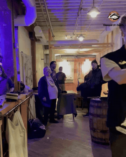 throwing axes off hand tip